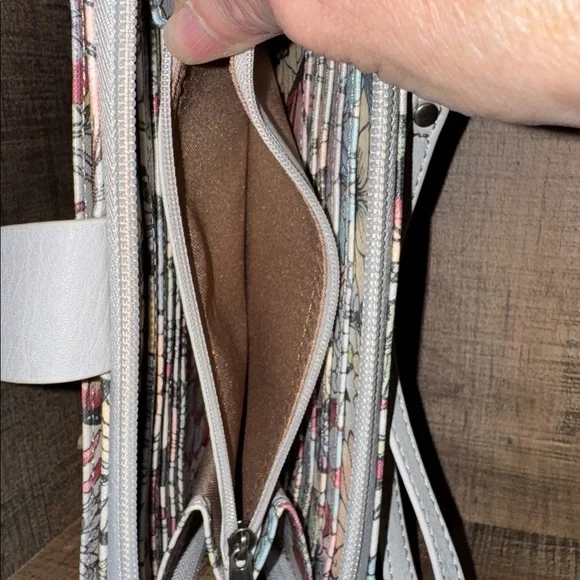 Sakroots Multicolor Floral Butterfly Wristlet Wallet - Picture 7 of 10